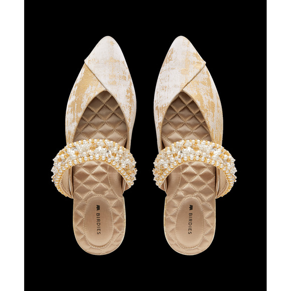 Birdies The Swan - Gold Jacquard Beaded Cuff Size 8.58.5 - Picture 2 of 3